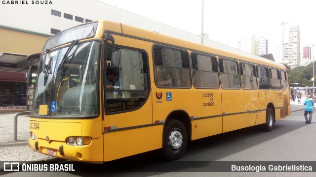 Expresso Azul JC304 na cidade de Curitiba, Paraná, Brasil, por Busologia Gabrielística. Número da foto: #11617221.
