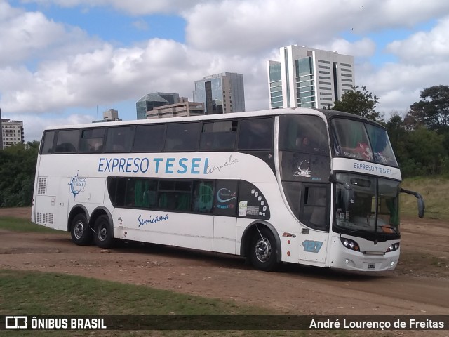 Expreso Tesei Travel 127 na cidade de Porto Alegre, Rio Grande do Sul, Brasil, por André Lourenço de Freitas. ID da foto: 11618474.