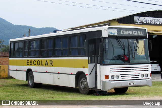 Prefeitura Municipal de Garopaba ESCOLAR na cidade de Garopaba, Santa Catarina, Brasil, por Diego Lip. Número da foto: #11619140.