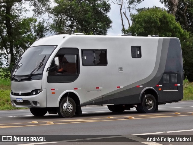 Motorhomes 8I17 na cidade de Fernandes Pinheiro, Paraná, Brasil, por André Felipe Mudrei. ID da foto: 11619153.