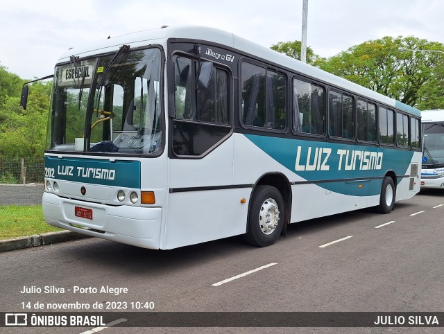 Luiz Turismo Viagens e Excursões 202 na cidade de Porto Alegre, Rio Grande do Sul, Brasil, por JULIO SILVA. ID da foto: 11621755.