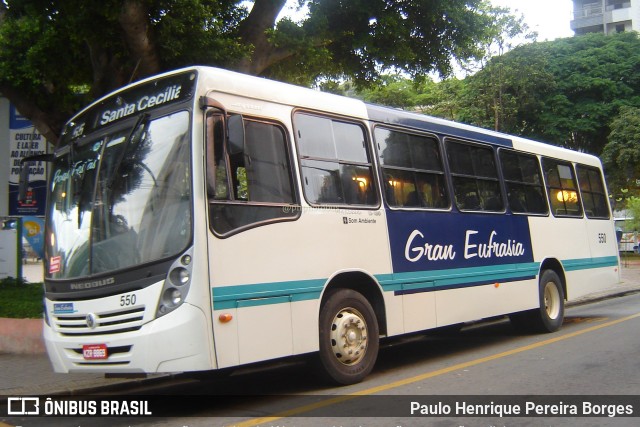 Gran Eufrasia Turística 550 na cidade de Barra do Piraí, Rio de Janeiro, Brasil, por Paulo Henrique Pereira Borges. Número da foto: #11622432.
