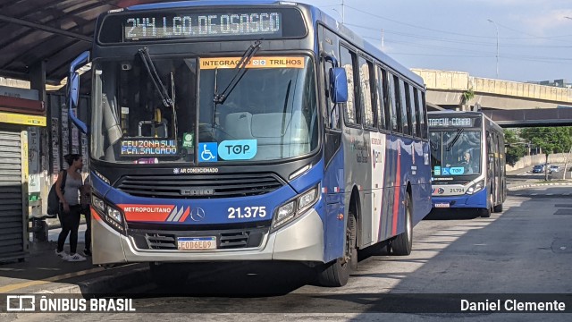 Viação Osasco 21.375 na cidade de Osasco, São Paulo, Brasil, por Daniel Clemente. Número da foto: #11622074.