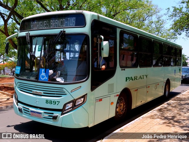 Viação Paraty 8897 na cidade de Jaú, São Paulo, Brasil, por João Pedro Henrique. Número da foto: #11621403.