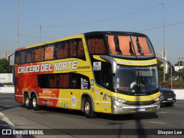 Crucero del Norte 3240-17 na cidade de São Paulo, São Paulo, Brasil, por Shayan Lee. Número da foto: #11627860.
