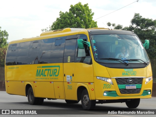 Mactur 7100 na cidade de Belo Horizonte, Minas Gerais, Brasil, por Adão Raimundo Marcelino. ID da foto: 11630923.