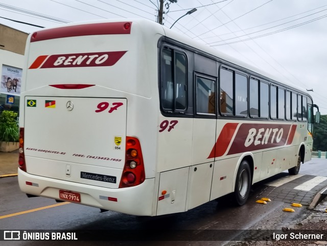 Bento Transportes 97 na cidade de Marques de Souza, Rio Grande do Sul, Brasil, por Igor Scherner. ID da foto: 11629080.