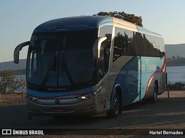 Arca Turismo 5048 na cidade de Capitólio, Minas Gerais, Brasil, por Hariel Bernades. ID da foto: 11631142.