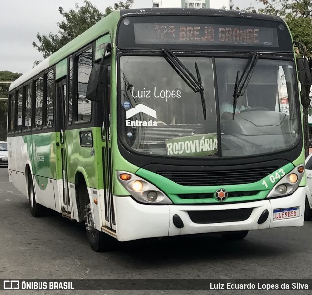 Viação Jacarandá de Campos 1 043 na cidade de Campos dos Goytacazes, Rio de Janeiro, Brasil, por Luiz Eduardo Lopes da Silva. Número da foto: #11631761.