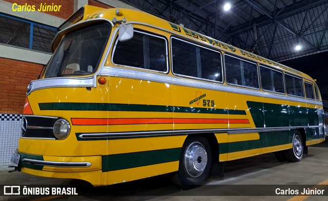 Viação Araguarina 575 na cidade de Goiânia, Goiás, Brasil, por Carlos Júnior. ID da foto: 11632694.