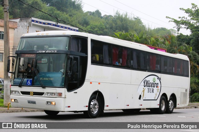 Oliveira Turismo 8348 na cidade de Barra do Piraí, Rio de Janeiro, Brasil, por Paulo Henrique Pereira Borges. Número da foto: #11633508.