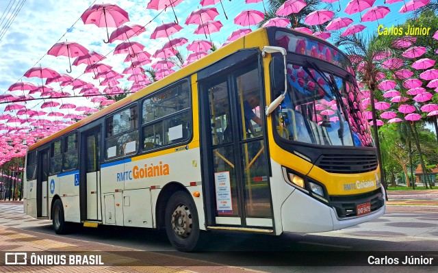 HP Transportes Coletivos 20021 na cidade de Goiânia, Goiás, Brasil, por Carlos Júnior. Número da foto: #11632508.