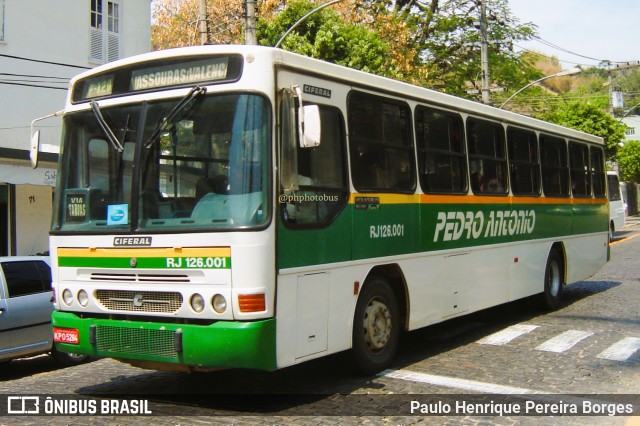 Empresa de Ônibus e Turismo Pedro Antônio RJ 126.001 na cidade de Vassouras, Rio de Janeiro, Brasil, por Paulo Henrique Pereira Borges. ID da foto: 11636036.