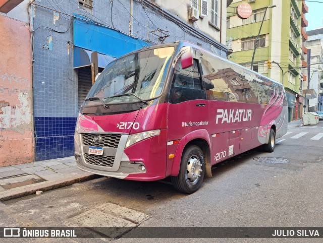 Pakatur 2170 na cidade de Porto Alegre, Rio Grande do Sul, Brasil, por JULIO SILVA. ID da foto: 11636926.