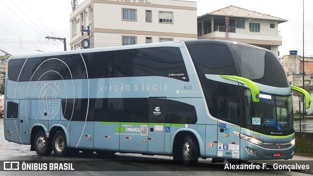 Viação Garcia 8633 na cidade de Balneário Camboriú, Santa Catarina, Brasil, por Alexandre F.  Gonçalves. Número da foto: #11591829.