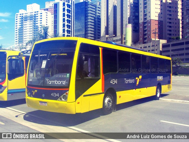 Transportadora Tamboré 434 na cidade de Barueri, São Paulo, Brasil, por André Luiz Gomes de Souza. ID da foto: 11591448.