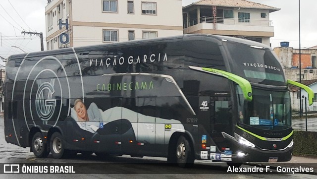 Viação Garcia 87059 na cidade de Balneário Camboriú, Santa Catarina, Brasil, por Alexandre F.  Gonçalves. Número da foto: #11591828.