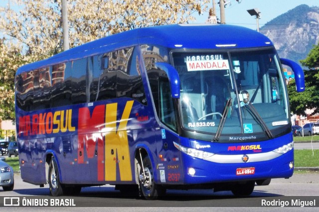 Markosul Turismo 2037 na cidade de Rio de Janeiro, Rio de Janeiro, Brasil, por Rodrigo Miguel. ID da foto: 11638875.