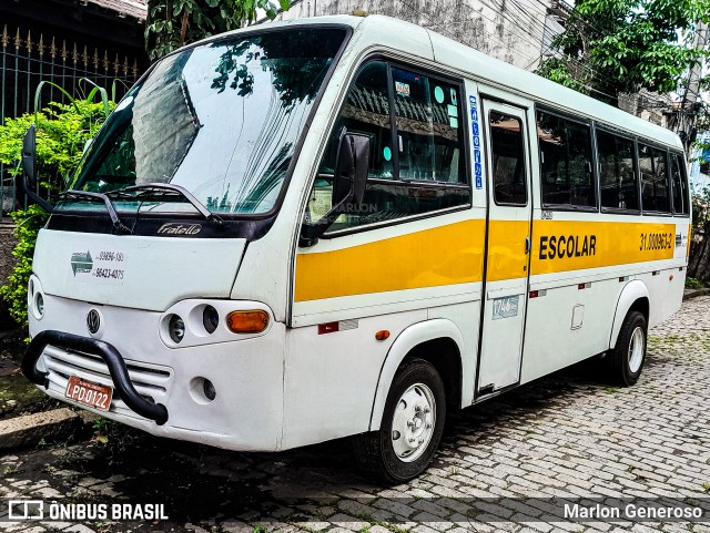 Escolares 01 na cidade de Rio de Janeiro, Rio de Janeiro, Brasil, por Marlon Generoso. Número da foto: #11638116.