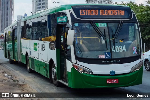 Integração Transportes 4034 na cidade de Cuiabá, Mato Grosso, Brasil, por Leon Gomes. ID da foto: 11641642.