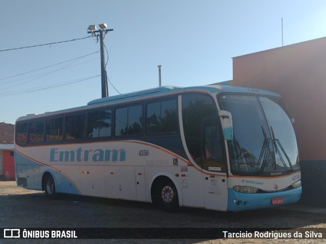 Emtram 4550 na cidade de Caetanópolis, Minas Gerais, Brasil, por Tarcisio Rodrigues da Silva. ID da foto: 11641160.