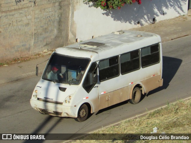 Ônibus Particulares 3700 na cidade de Belo Horizonte, Minas Gerais, Brasil, por Douglas Célio Brandao. ID da foto: 11644386.