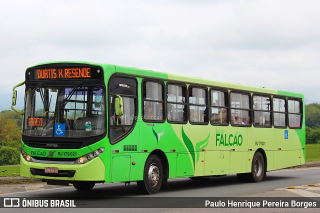 Viação Falcão RJ 179.021 na cidade de Resende, Rio de Janeiro, Brasil, por Paulo Henrique Pereira Borges. ID da foto: 11644781.