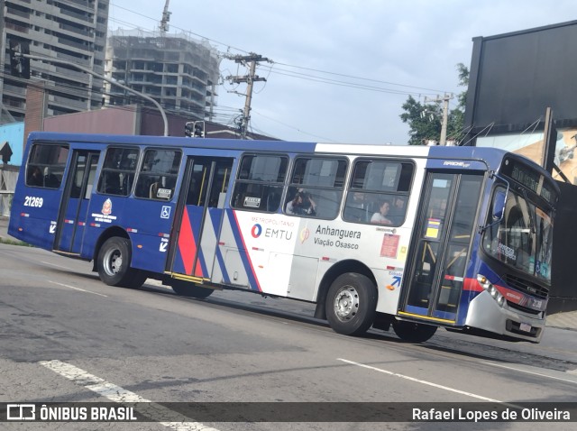 Viação Osasco 21.269 na cidade de São Paulo, São Paulo, Brasil, por Rafael Lopes de Oliveira. ID da foto: 11646595.