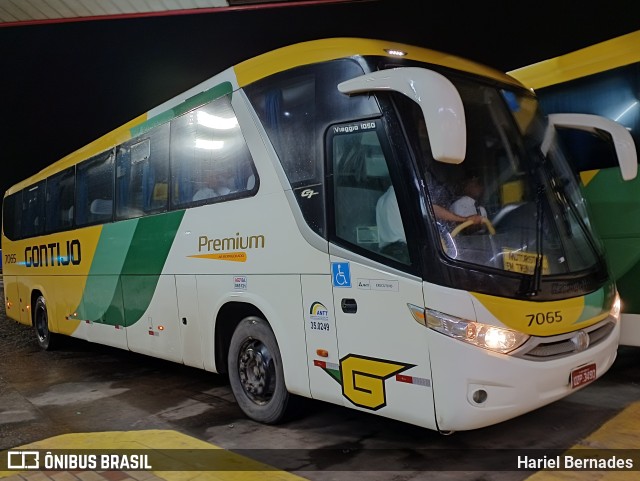 Empresa Gontijo de Transportes 7065 na cidade de João Monlevade, Minas Gerais, Brasil, por Hariel Bernades. Número da foto: #11646267.