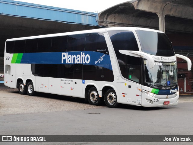 Planalto Transportes 2124 na cidade de Porto Alegre, Rio Grande do Sul, Brasil, por Joe Walczak. ID da foto: 11646404.