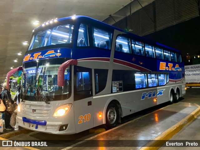 E.T.A. 210 na cidade de Ciudad Autónoma de Buenos Aires, Argentina, por Everton  Preto. Número da foto: #11646909.