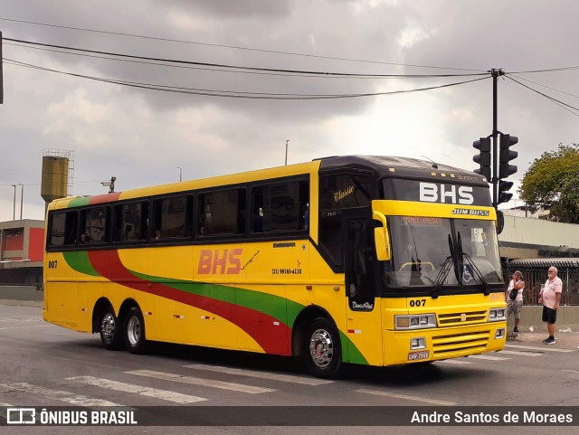 BHS Turismo Mineira 9000 na cidade de Belo Horizonte, Minas Gerais, Brasil, por Andre Santos de Moraes. ID da foto: 11647509.