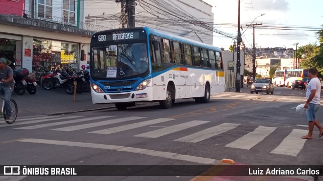 Transportadora Globo 373 na cidade de Recife, Pernambuco, Brasil, por Luiz Adriano Carlos. ID da foto: 11652980.