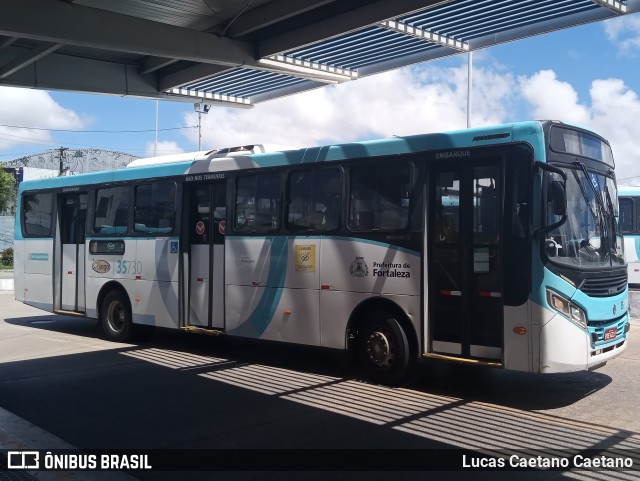 Rota Sol > Vega Transporte Urbano 35730 na cidade de Fortaleza, Ceará, Brasil, por Lucas Caetano. Número da foto: #11652627.