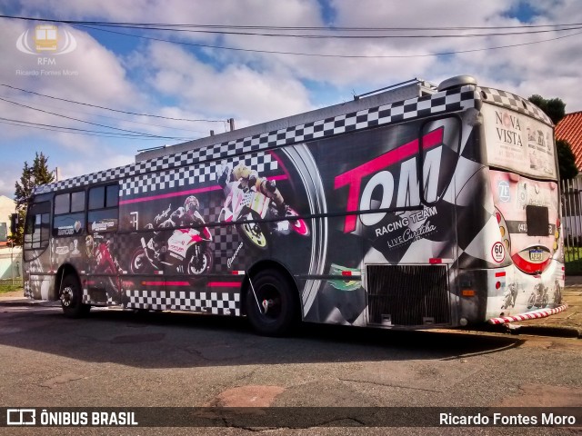 Tom Racing 1C38 na cidade de Curitiba, Paraná, Brasil, por Ricardo Fontes Moro. Número da foto: #11653572.