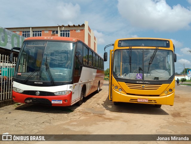 Ônibus Particulares  na cidade de Gurupi, Tocantins, Brasil, por Jonas Miranda. Número da foto: #11652608.
