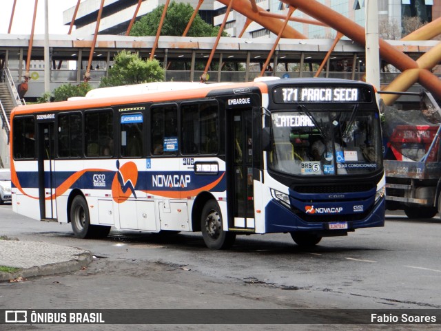 Viação Novacap C51512 na cidade de Rio de Janeiro, Rio de Janeiro, Brasil, por Fabio Soares. ID da foto: 11653699.