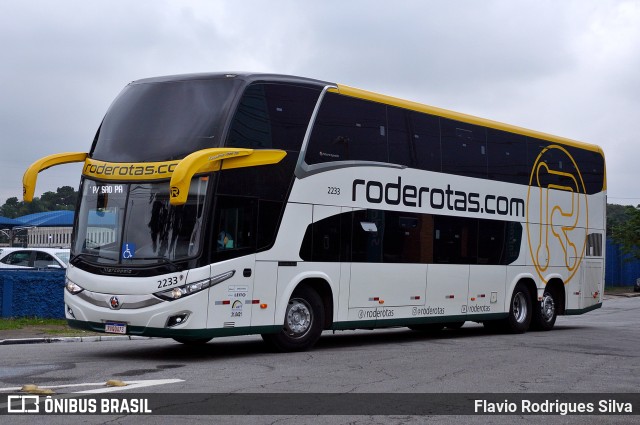 RodeRotas - Rotas de Viação do Triângulo 2233 na cidade de São Paulo, São Paulo, Brasil, por Flavio Rodrigues Silva. Número da foto: #11655883.