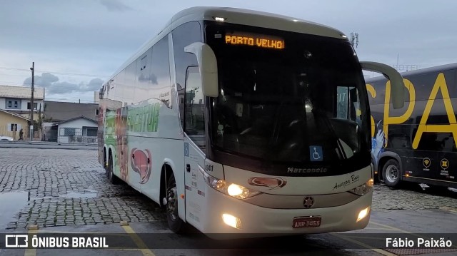 Eucatur - Empresa União Cascavel de Transportes e Turismo 4941 na cidade de Balneário Camboriú, Santa Catarina, Brasil, por Fábio Paixão. ID da foto: 11655747.