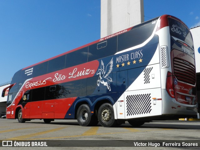 Expresso São Luiz 10200 na cidade de Goiânia, Goiás, Brasil, por Victor Hugo  Ferreira Soares. Número da foto: #11659063.