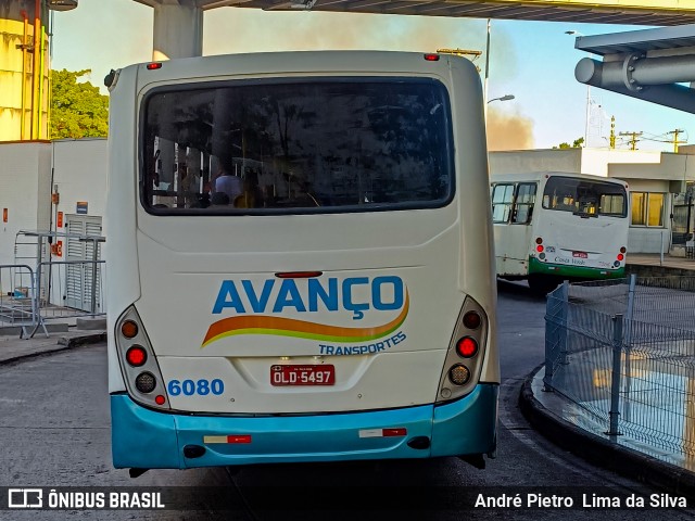 Avanço Transportes 6080 na cidade de Lauro de Freitas, Bahia, Brasil, por André Pietro  Lima da Silva. Número da foto: #11662485.