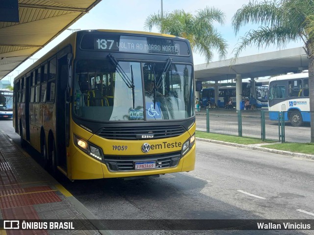 Transol Transportes Coletivos 19059 na cidade de Florianópolis, Santa Catarina, Brasil, por Wallan Vinicius. Número da foto: #11662552.