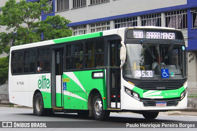 Viação Elite RJ 176.042 na cidade de Volta Redonda, Rio de Janeiro, Brasil, por Paulo Henrique Pereira Borges. ID da foto: 11662065.