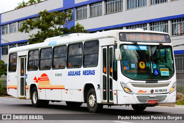 Viação Agulhas Negras RJ 169.019 na cidade de Volta Redonda, Rio de Janeiro, Brasil, por Paulo Henrique Pereira Borges. Número da foto: #11662101.