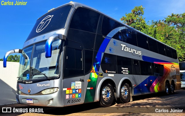 Taurus Turismo 5500 na cidade de Caldas Novas, Goiás, Brasil, por Carlos Júnior. ID da foto: 11592487.