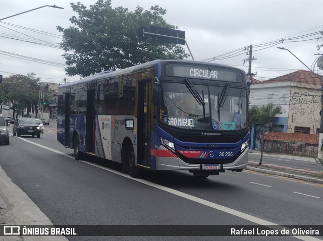 Vipol Transportes Rodoviários - TIPBUS - Transportes Intermunicipal 36.226 na cidade de São Paulo, São Paulo, Brasil, por Rafael Lopes de Oliveira. Número da foto: #11593196.