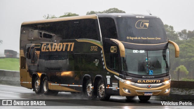 Auto Viação Gadotti 3702 na cidade de Joinville, Santa Catarina, Brasil, por Vinicius Petris. ID da foto: 11593651.