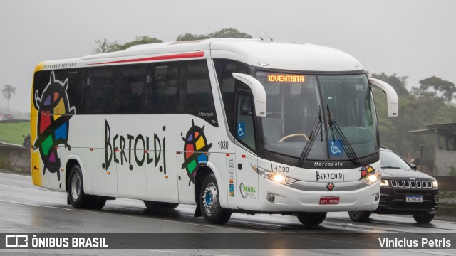 Bertoldi Viagens e Turismo 1030 na cidade de Joinville, Santa Catarina, Brasil, por Vinicius Petris. Número da foto: #11593643.