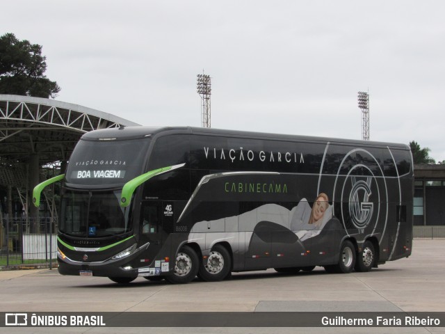 Viação Garcia 86008 na cidade de Curitiba, Paraná, Brasil, por Guilherme Faria Ribeiro. Número da foto: #11594465.