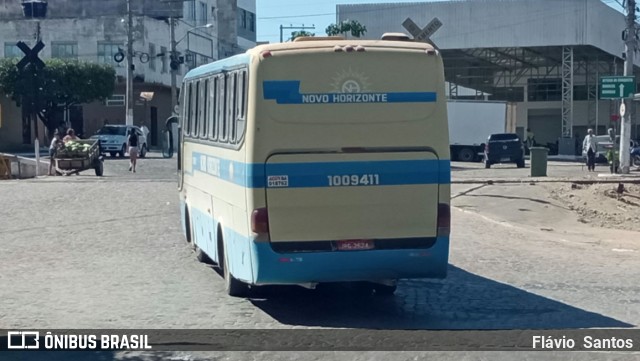 Viação Novo Horizonte 1009411 na cidade de Tanhaçu, Bahia, Brasil, por Flávio  Santos. Número da foto: #11592370.